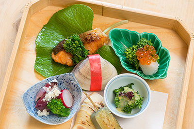 菜花を使った八寸
